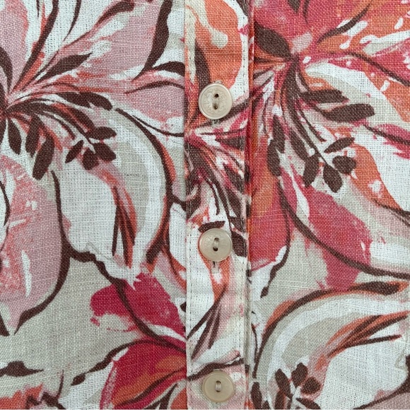 JM Collection Beige Floral Linen Button Crochet 3/4 Sleeve Top - Picture 5 of 15